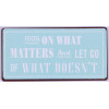 Magneet - Focus on what matters... - 10x5cm