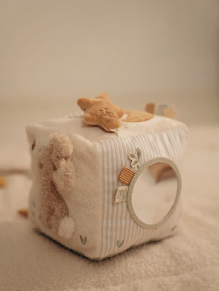 LITTLE DUTCH Newborn Naturals kubus activiteitenkubus