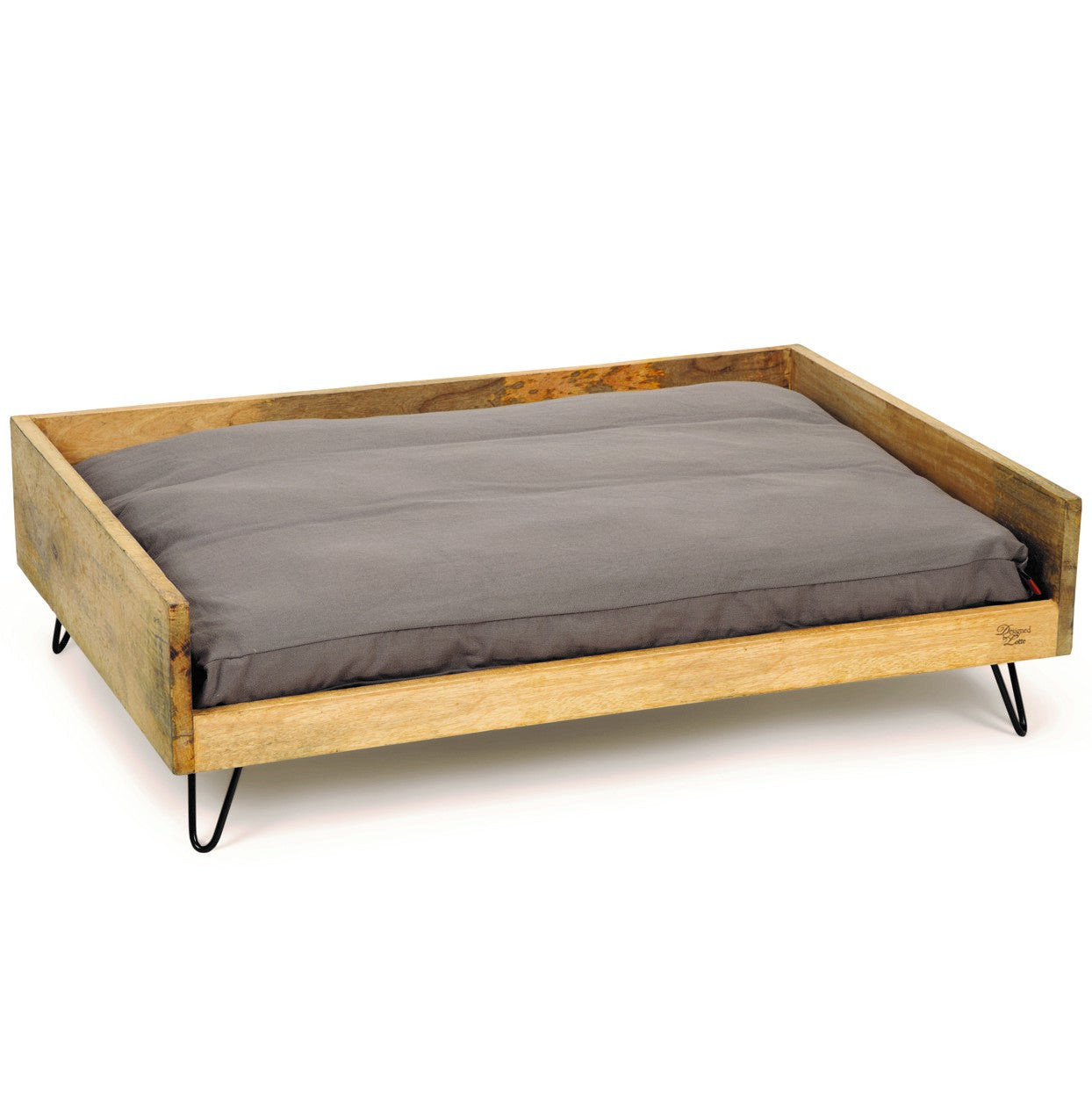 Designed By Lotte TURANA Hondenmand hout 100x70x28cm