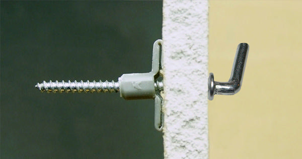 13298672-2.jpg