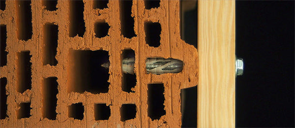 12487910-2.jpg